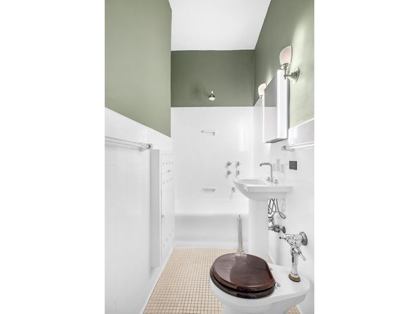 340 West 86th Street 11C, New York NY 10024