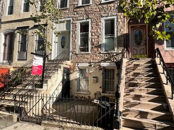 411 Monroe Street