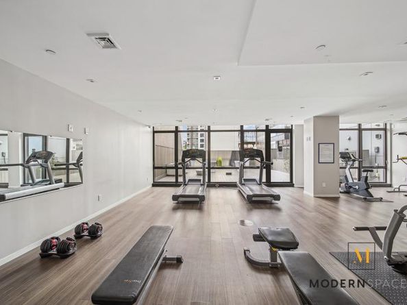 24-12 42nd Road 4A, Queens NY 11101