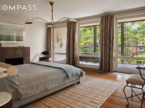 12 Sidney Place, Brooklyn NY 11201