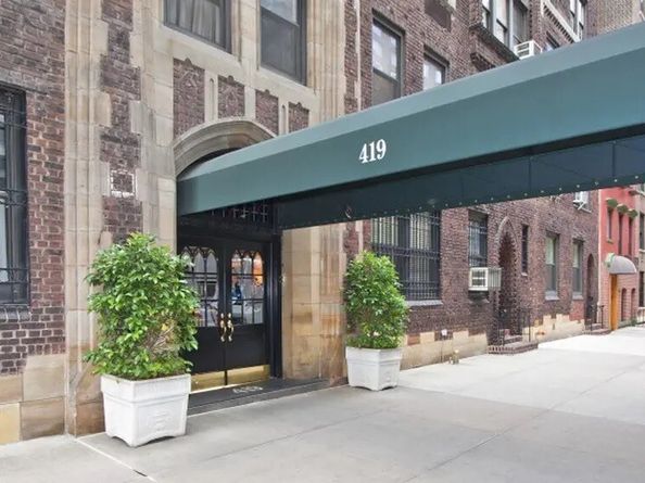 419 East 57th Street 2D, New York NY 10022