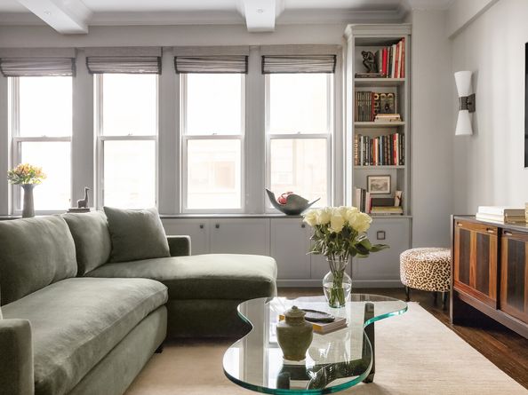419 East 57th Street 2D, New York NY 10022