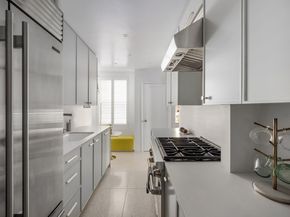 419 East 57th Street 2D, New York NY 10022