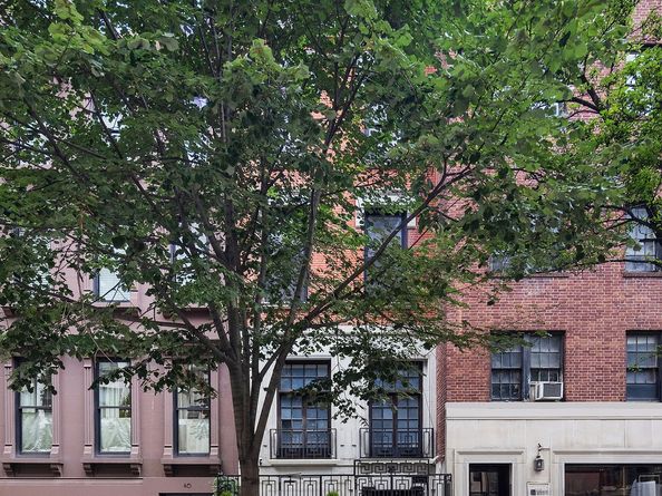 38 East 73rd Street, New York NY 10021