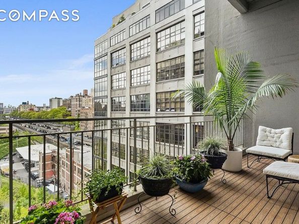 360 Furman Street 724, Brooklyn NY 11201