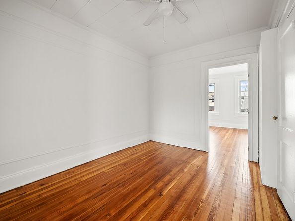 79-31 68th Road, Queens NY 11379