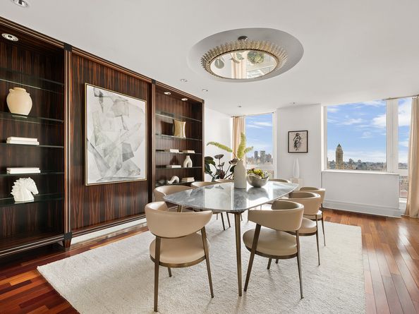 300 East 77th Street 30B, New York NY 10075