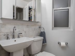 70 East 93rd Street 3B, New York NY 10128