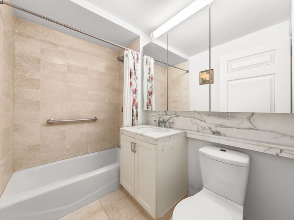 205 East 85th Street 11A, New York NY 10028