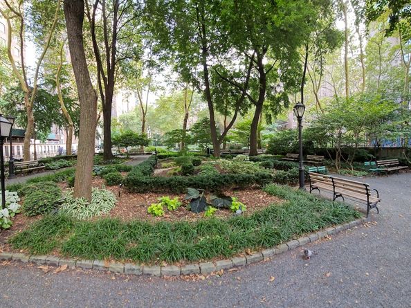 333 East 43rd Street 103, New York NY 10017