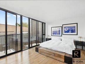 364 Myrtle Avenue 2B, Brooklyn NY 11205