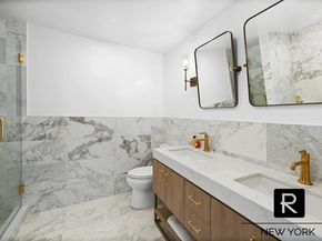 364 Myrtle Avenue 2B, Brooklyn NY 11205