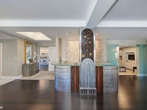 875 5th Avenue 16EF, New York NY 10065