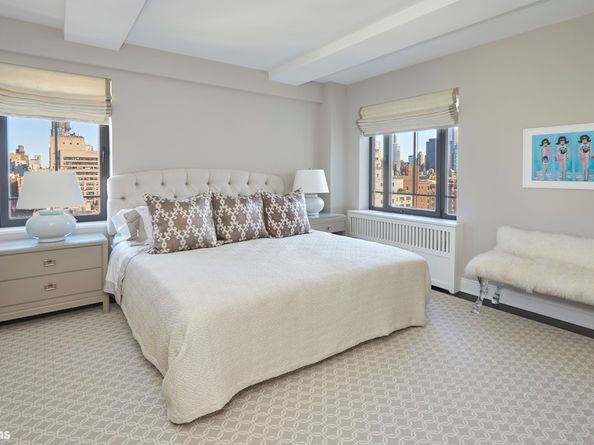 875 5th Avenue 16EF, New York NY 10065