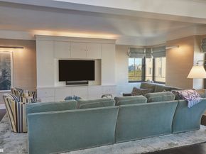 875 5th Avenue 16EF, New York NY 10065