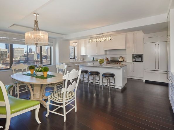 875 5th Avenue 16EF, New York NY 10065