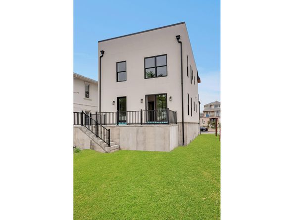 3826 Cypress Avenue, Brooklyn NY 11224