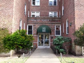 143 Bennett Avenue 1J, New York NY 10040