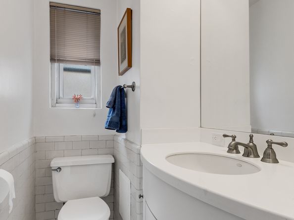 321 East 43rd Street 1009, New York NY 10017