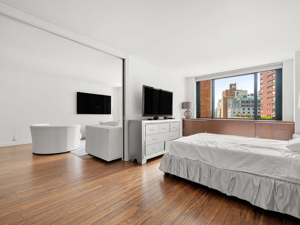 1 Irving Place U9C, New York NY 10003