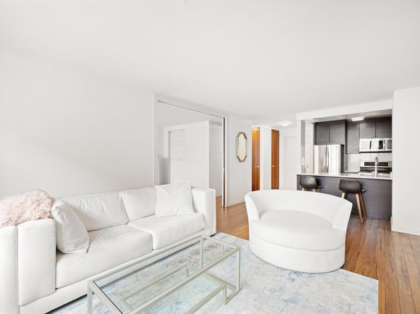 1 Irving Place U9C, New York NY 10003