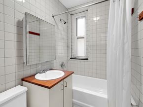 261 West 22nd Street 11, New York NY 10011