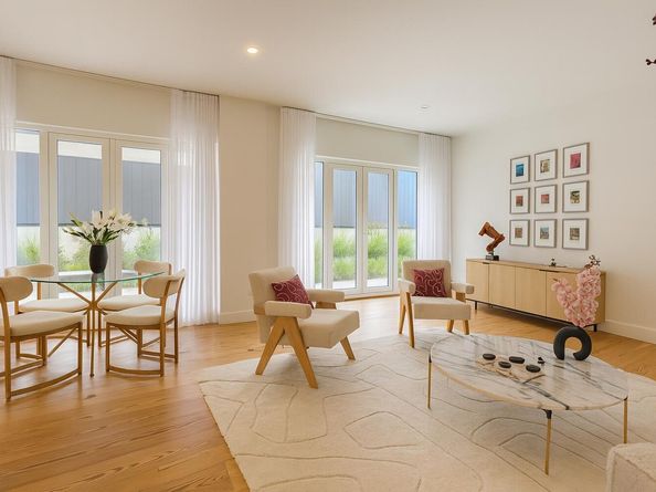 427 East 90th Street PH9/10, New York NY 10128