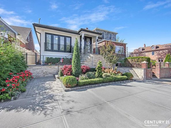 49-06 21st Avenue, Queens NY 11370