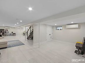 49-06 21st Avenue, Queens NY 11370