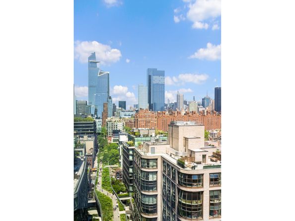 500 West 18th Street EAST15E, New York NY 10011