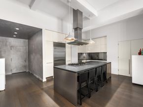 529 West 42nd Street 6S, New York NY 10036