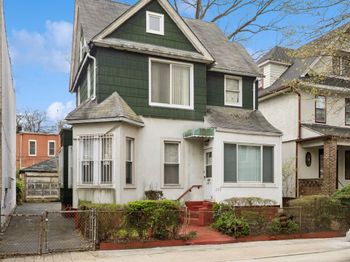 250 Midwood Street