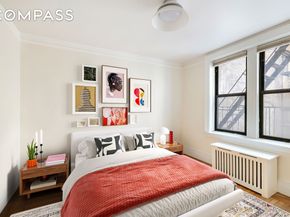 319 West 18th Street 2I, New York NY 10011