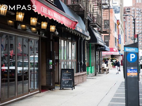 319 West 18th Street 2I, New York NY 10011