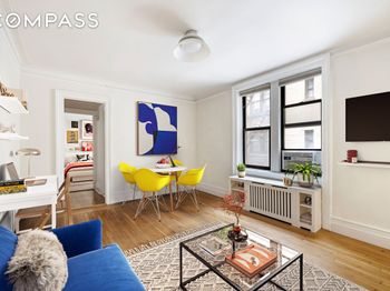 319 West 18th Street