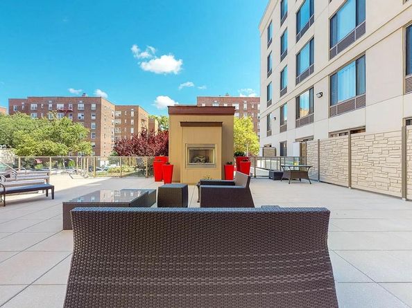 64-05 Yellowstone Boulevard TH105, Queens NY 11375