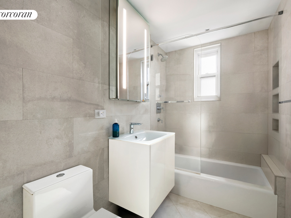 345 East 56th Street 21F, New York NY 10022