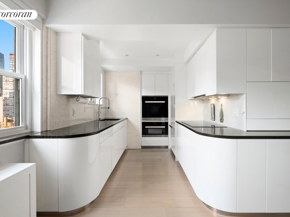 345 East 56th Street 21F, New York NY 10022