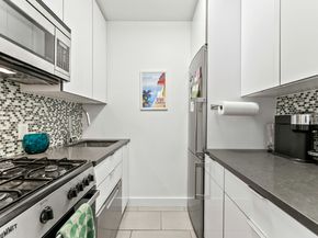 54 East 8th Street 4L, New York NY 10003