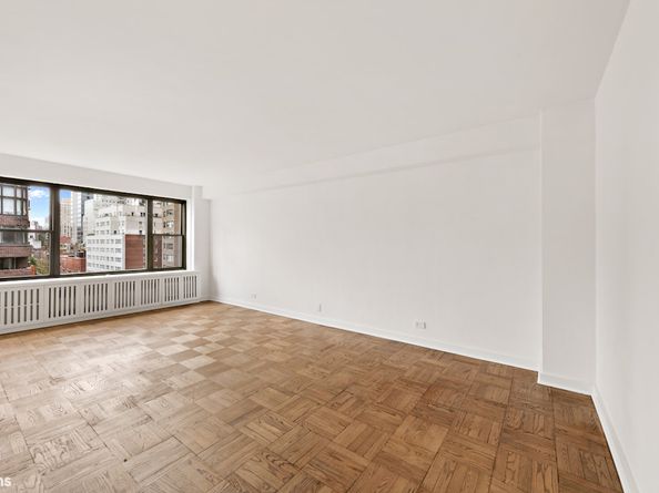55 East End Avenue 10J, New York NY 10028