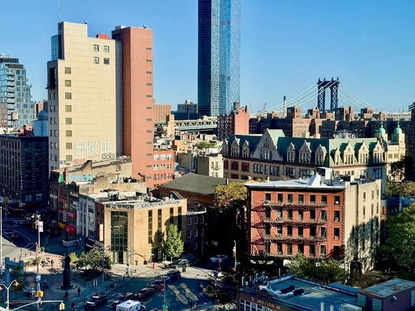 180 Park Row 13E, New York NY 10038