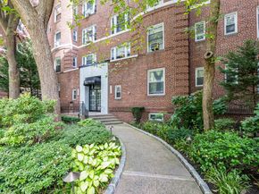 69-09 108th Street 105, Queens NY 11375