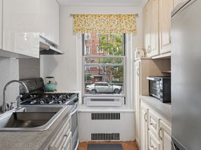 69-09 108th Street 105, Queens NY 11375