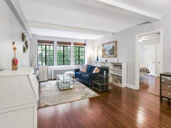 321 East 43rd Street