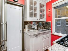 321 East 43rd Street 308, New York NY 10017