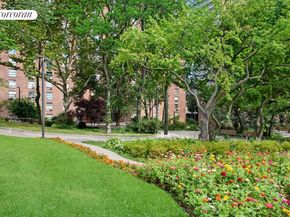 100 La Salle Street 8C, New York NY 10027