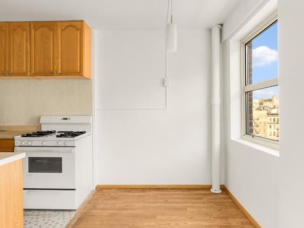 100 La Salle Street 8C, New York NY 10027