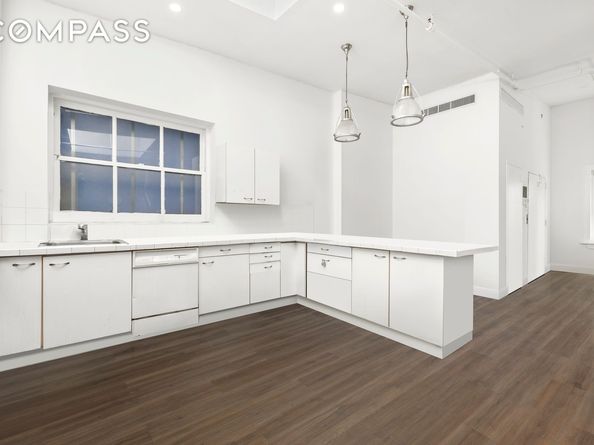 99 Spring Street PH, New York NY 10012