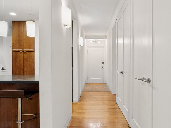 800 West End Avenue 12B, New York NY 10025
