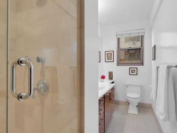 1150 Park Avenue 4E, New York NY 10128